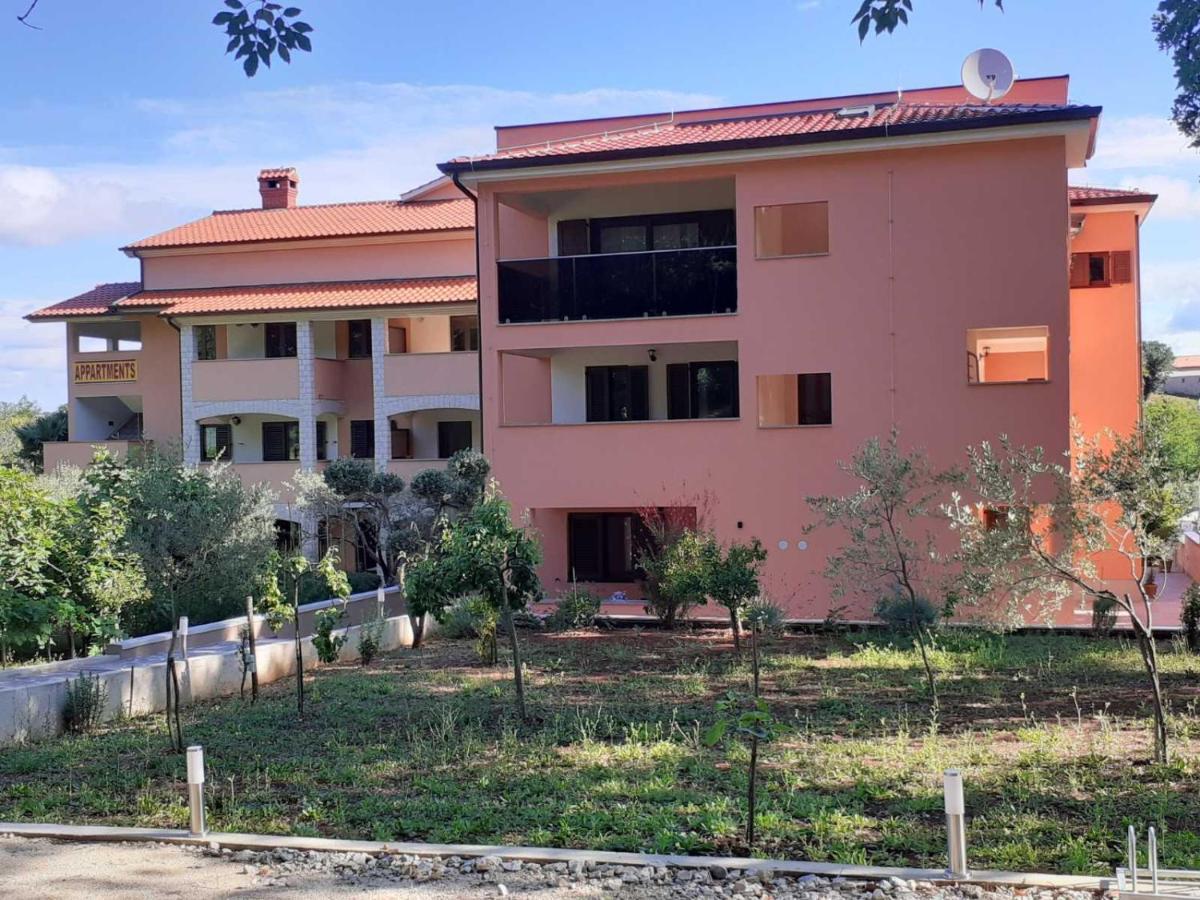 Apartments Marina-Mare Poreč Exterior foto